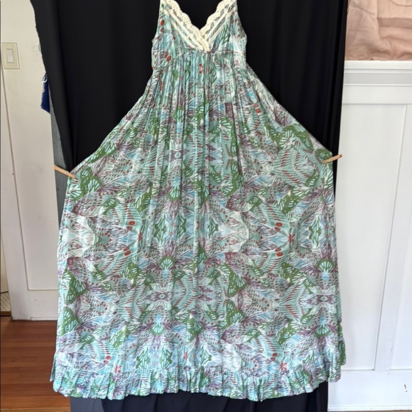 Lani Flowy Floral Dress with Lace Trim, medium - Picture 4 of 10